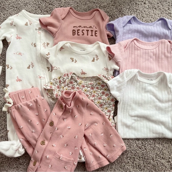 Baby Girl Carters Child of Mine 0-3 - Picture 1 of 1